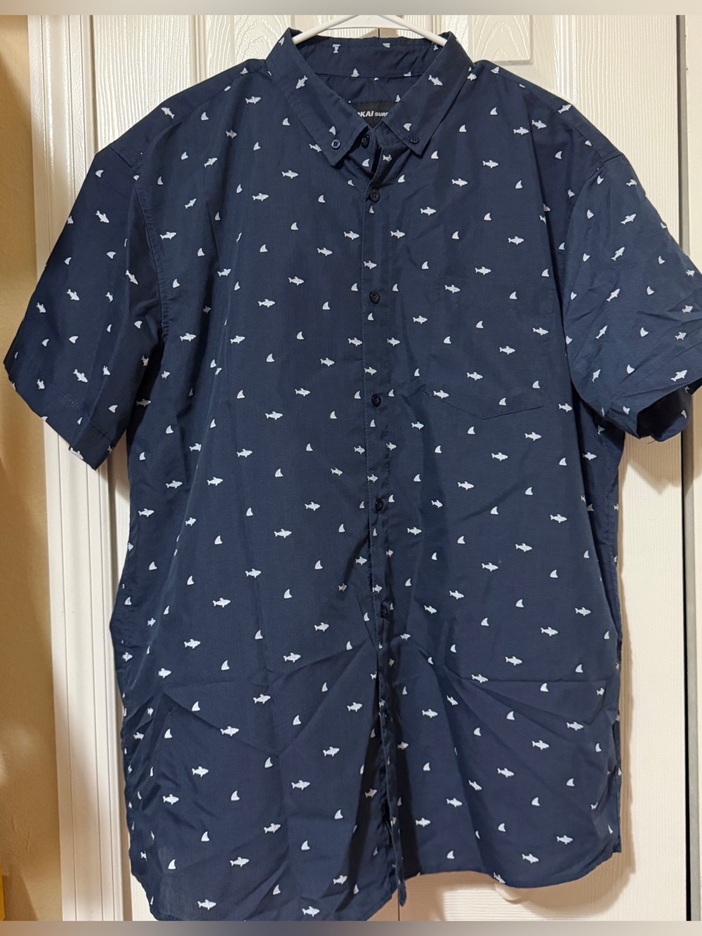 Molokai Surf Co Mens Shirt Navy Size XXL Short Sleeve Sharks Cotton Button Up